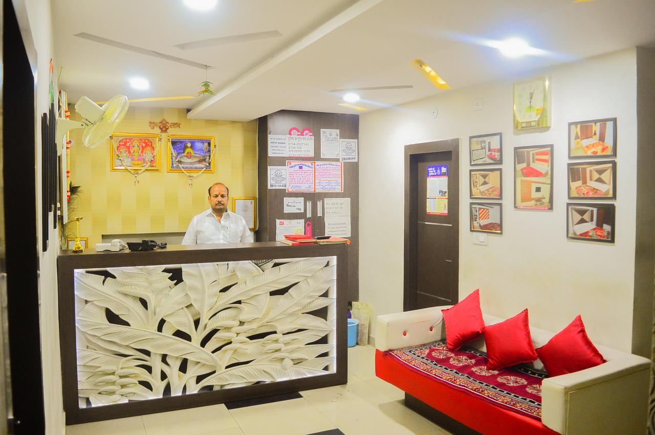 אויאיין Hotel Kalash מראה חיצוני תמונה